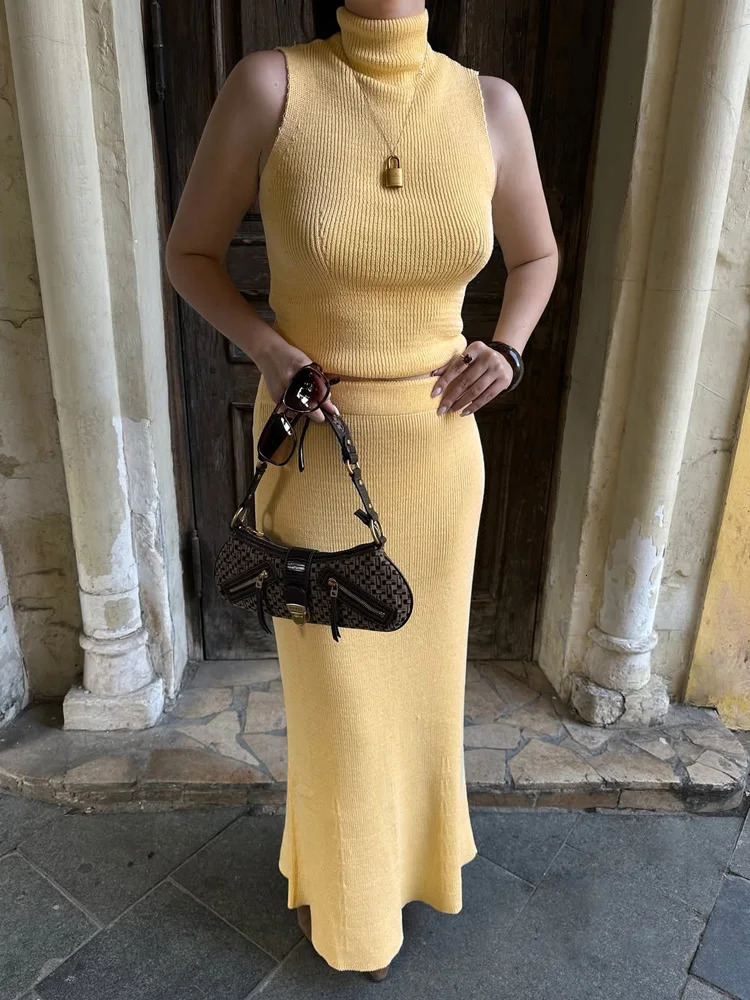 Tossy Elegant Knitwear 2 PieceSet Long Dress Female Ribbed Sweater Pullover And Loose Patchwork Maxi Skirt Sets Ladies Outfits 251020