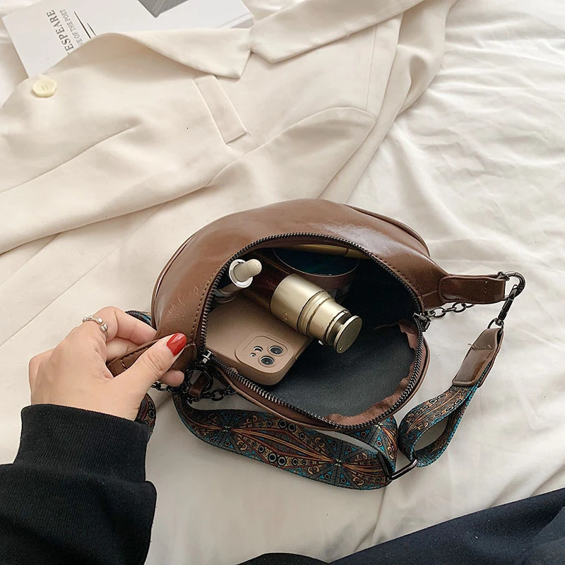 Fashion Saddle Waist Bag Fanny pack Leather Female Belt Bags Chain Handbag Purse Woman Retro Shoulder Crossbody Chest Bag 251023