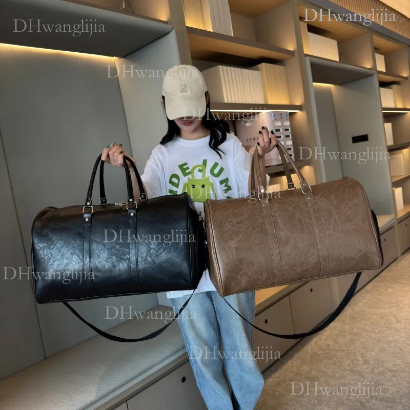 DHGM Luufan Crazy Horse Genuine Men Real Leather Travel Duffel Vintage Big Weekend Bag Male Luuage Handbag Duffle 9791