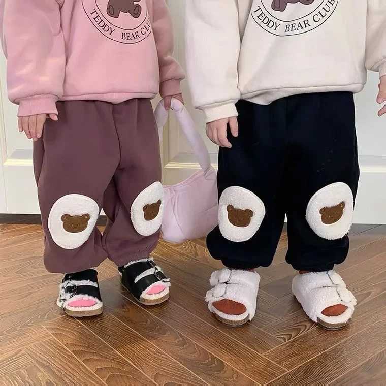 Thickened Bear Patchwork Fleece Childrens Casual Pants Cuffed Loose Fit Male Female Kids Warm Winter Trousers AE StockT251027