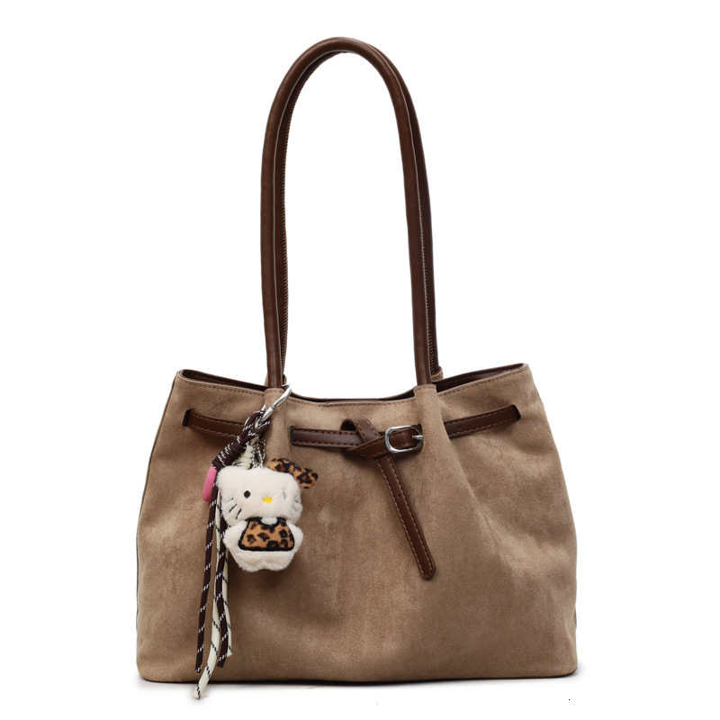 Designer Women's Velvet Bread Large Capacity Autumn/Winter New Style Fashion Versatile Matte Retro Shoulder Bag Commuter Handbag