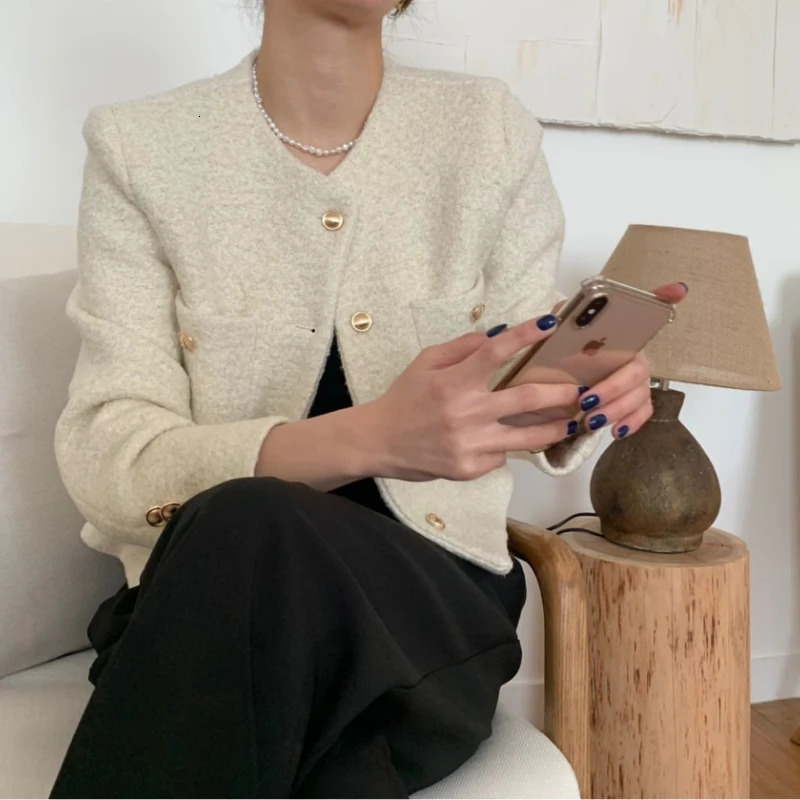 Women Autumn Winter French Vintage Coat Temperament High Quality Korean Casual Single Breasted Slim Tweed Jackets 251027