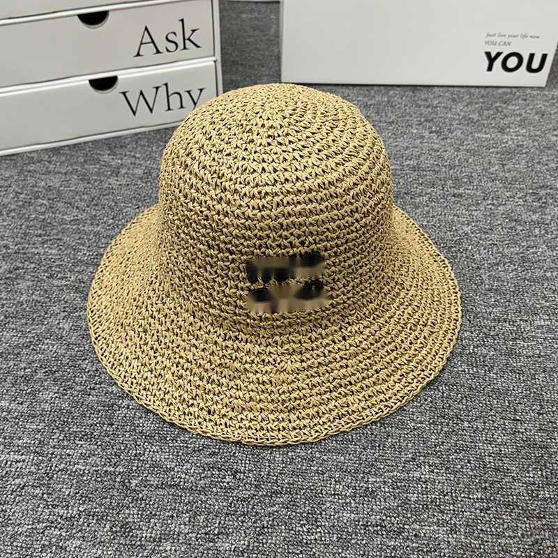 Summer embroidered letter bucket hat - Women's sun protection and shade hat - Hollow plain face fisherman hat - Small flower-shaped straw hat S25