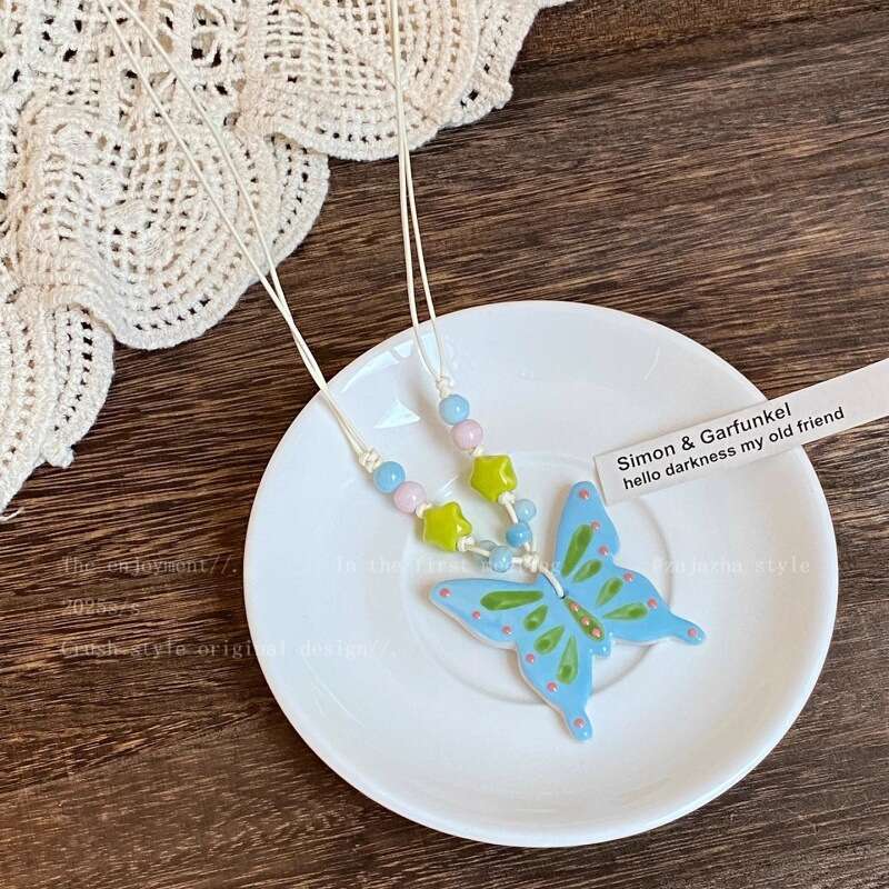 Ceramic butterfly bead pendant necklace with unique ethnic style accessories made of resin material