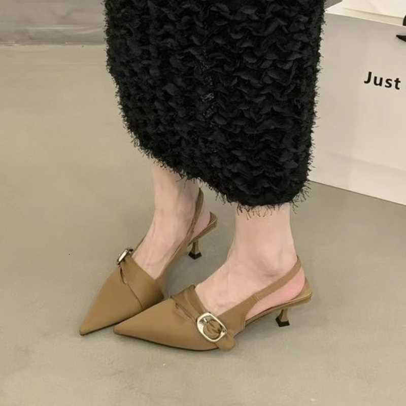 Pointy High Heeled Sandals Womens Buckle Brand Casual Fi Slippers Sexy Slingback Shoes Sweet Muller Beach Sandals WomenXJ251027