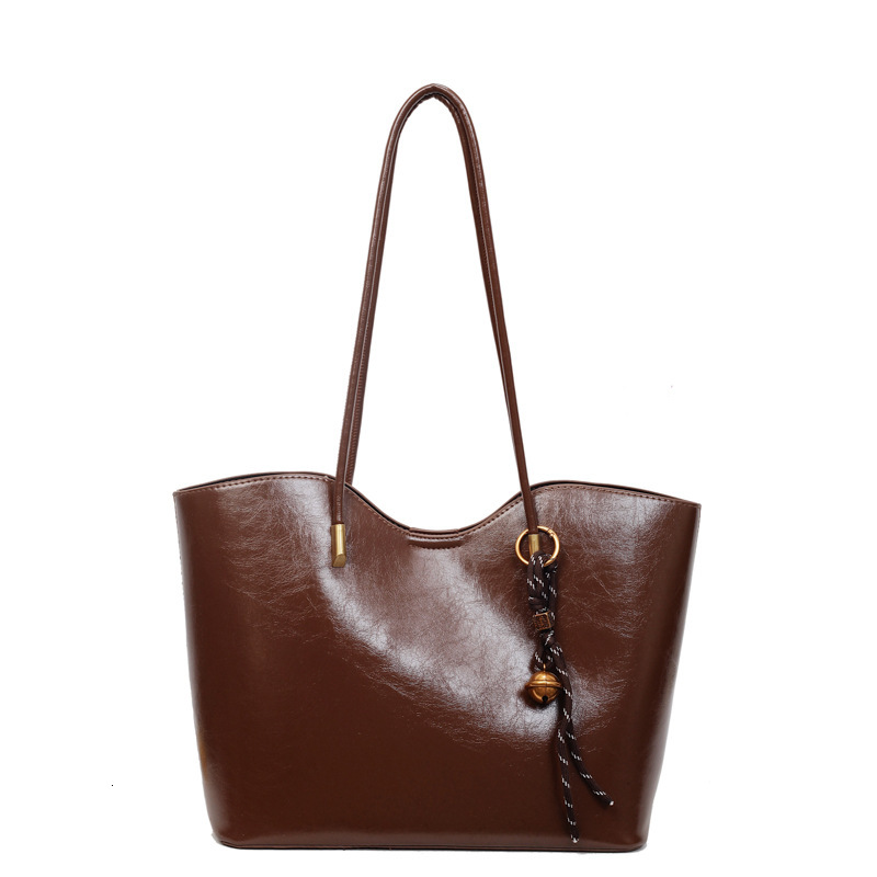 Free shipping designer bag Tote Bag New Large Capacity Versatile Shoulder Bag for Women Niche High-End Trendy Commuter Bag