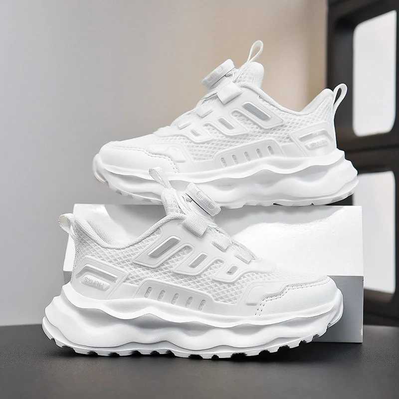New mesh breathable small white shoes for boys and girls campus soft soled running shoes for middle school children and students Z251027