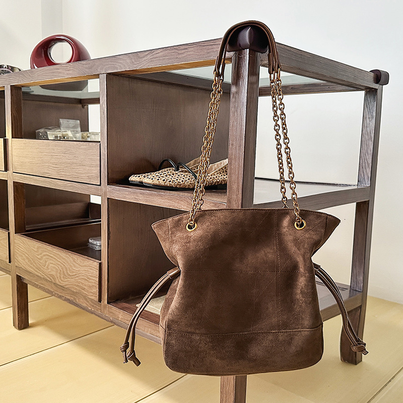 Free shipping designer bag Suede Single Shoulder Bag for Women New Versatile Tote Bag Commuting Large Capacity Drawstring Bucket Bag