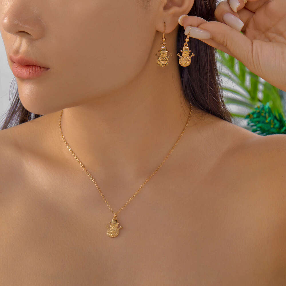 Simple Christmas Tree Snowman Pendant Necklace Bracelet Set Versatile Accessories