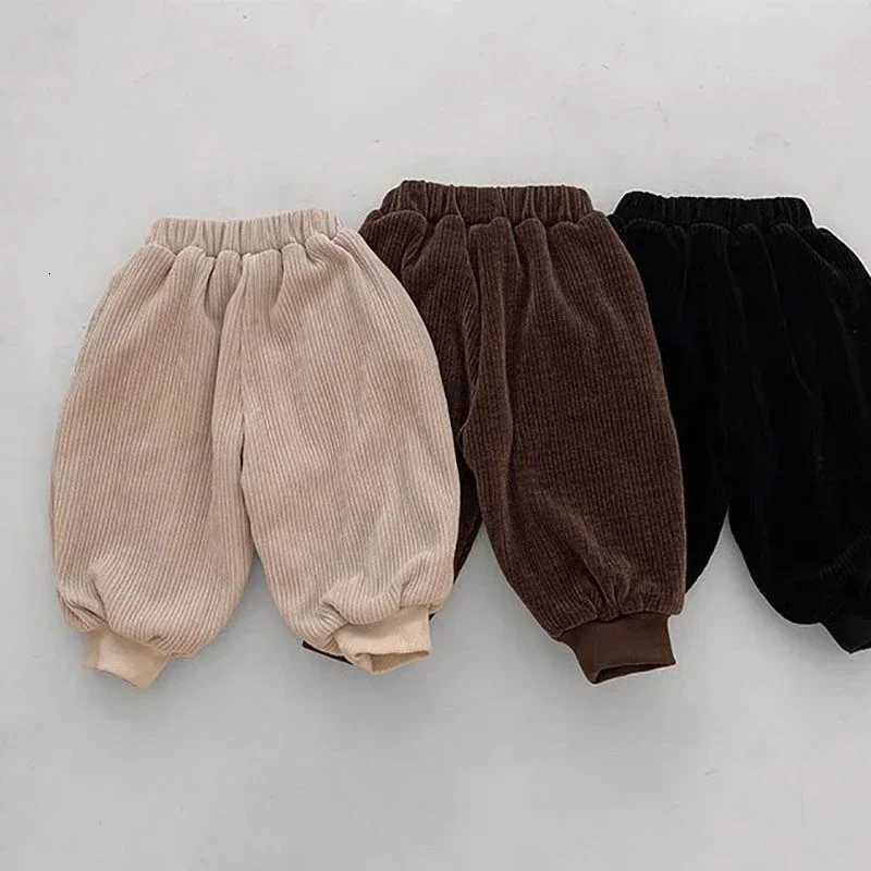 Spring and Autumn Baby Pants Winter Men and Womens Corduroy Plush Loose Lantern Pants Baby Solid Color Thickened Casual PantsT251027