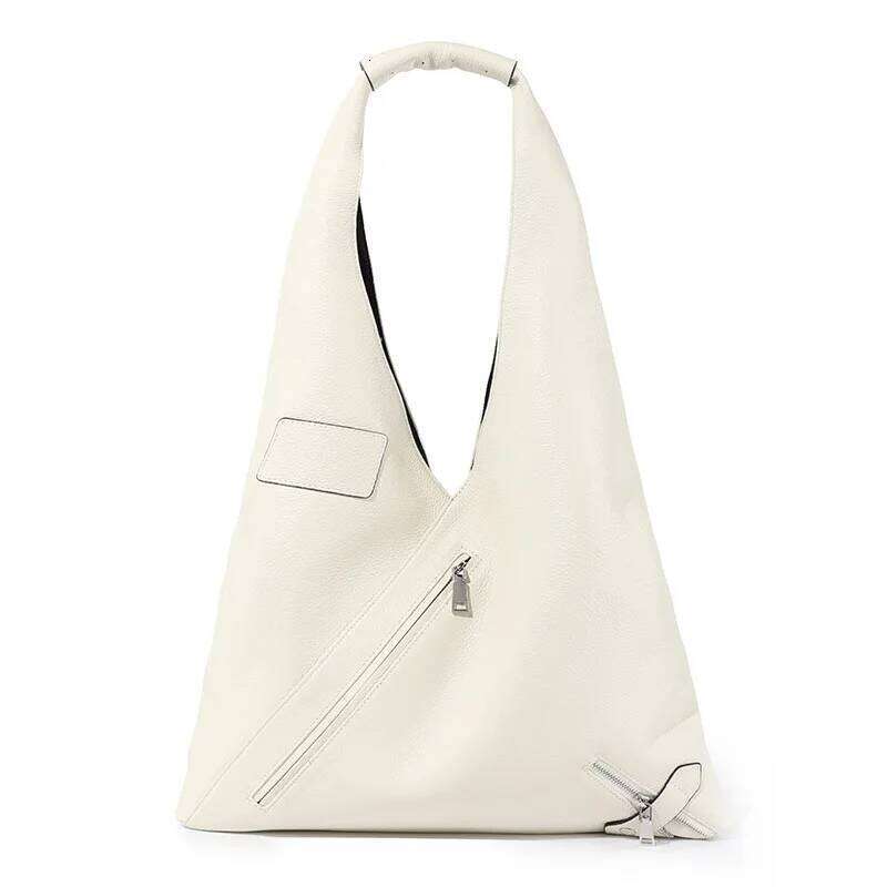 Hot Selling Genuine Leather Shoulder Bags Large Capacity Female Niche Design Tote Handbags Women Hobos Purses 251027