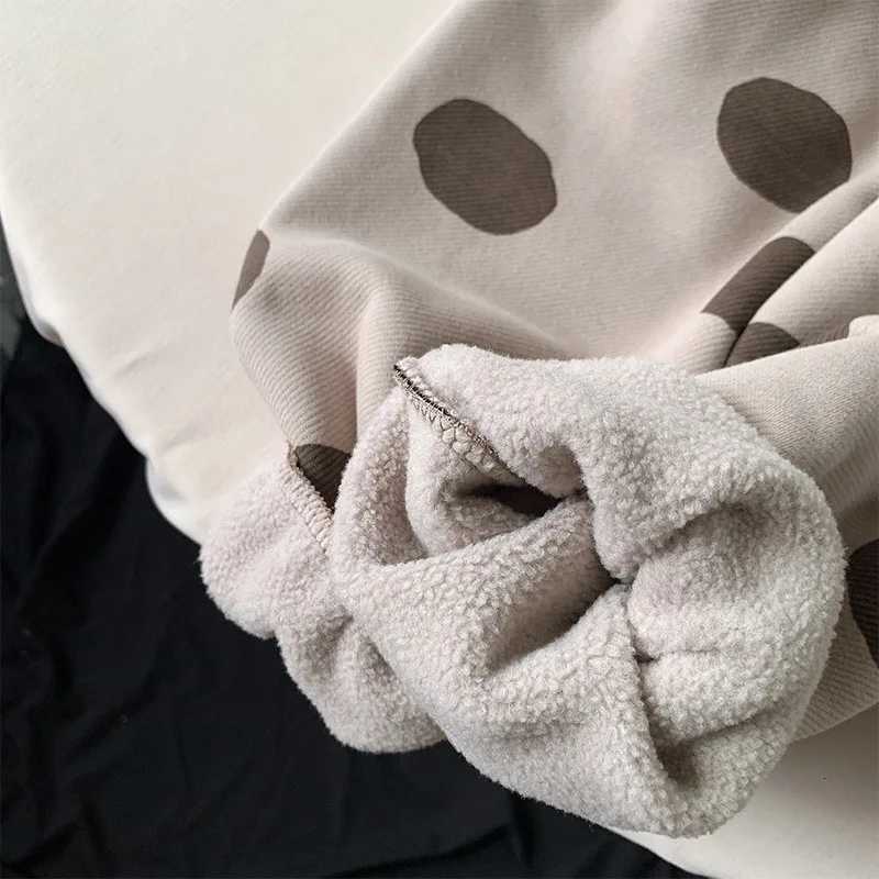 2025 New Winter Children Dot Print Trousers Plus Velvet Thick Girls Harem Pants Baby Boys Fleece Casual Pants Kids ClothesT251027