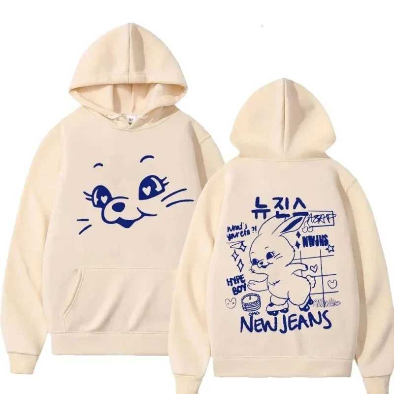 Japanese anime new jeans rabbit print new hoodie mens hooded sweatshirt Millennium Bug street fashion pullover clothing W251027