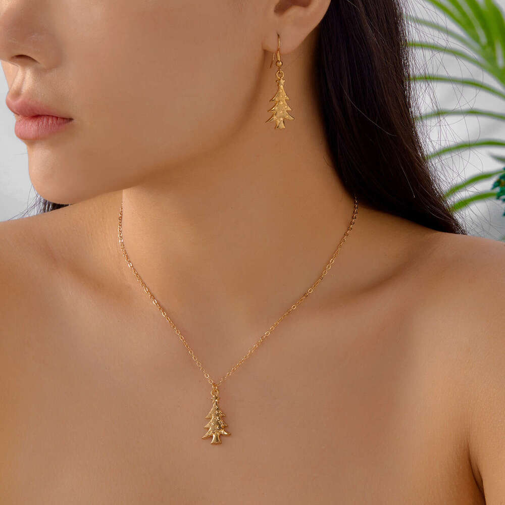 Simple Christmas Tree Snowman Pendant Necklace Bracelet Set Versatile Accessories