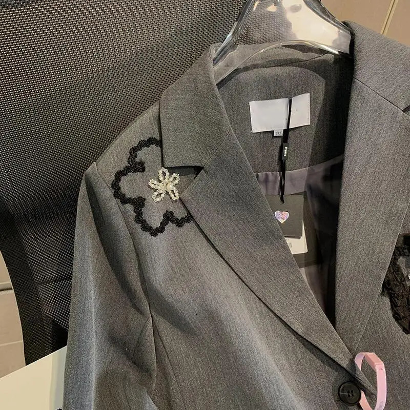Blazers Women Ins Threedimensional Flower Embroidery Casual Temperament Korean Fashion Loose Fit Unique Coats Autumn Female Y2k 251027
