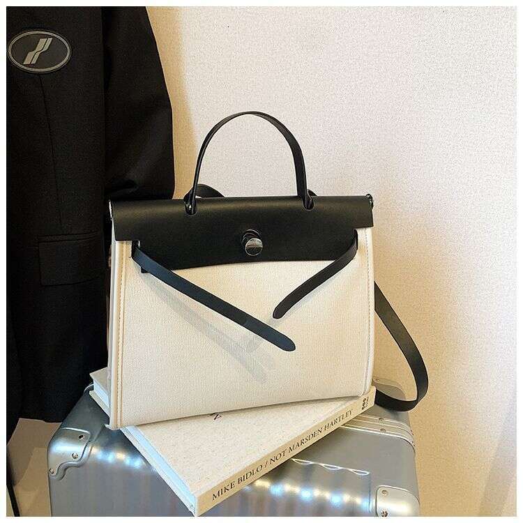 designer bag tote bag Student Class Women's Super Hot Fashion College Style Canvas Versatile Large Capacity Single Shoulder Crossbody Bag