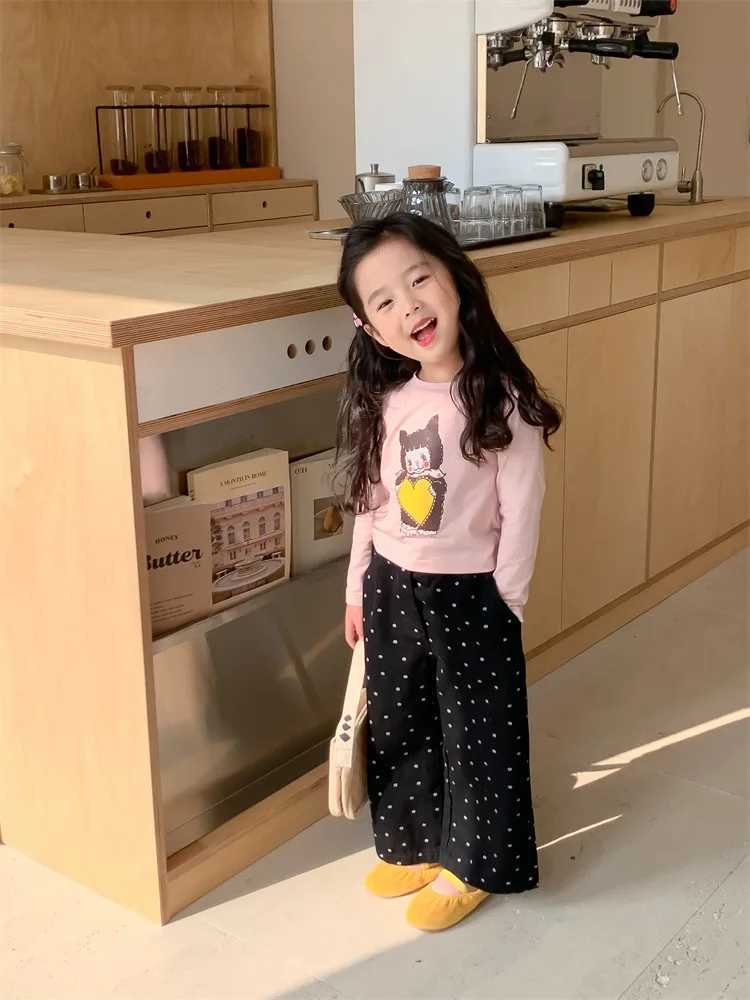 Girls Jeans Spring Autumn New Girls Baby Loose Straight Leg Pants Versatile Children Full Printed Small Flower Wide Leg PantsT251027