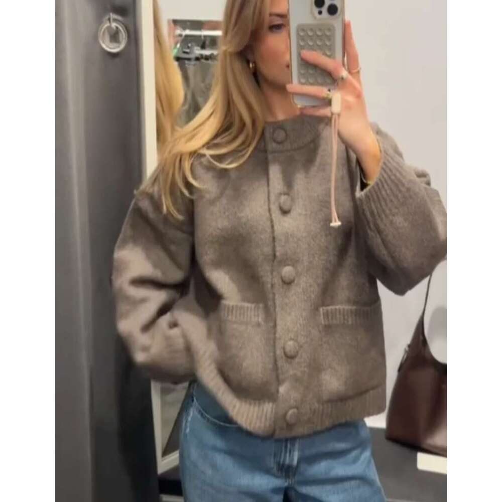 Casual Solid Knitted Sweater Women Street Single Breasted O-Neck Full Sleeve Loose Open Female 2025 Autumn Lady Knitwear Women Sweater Designer Sweate