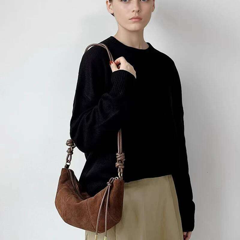 Designer Luxury Women Cowhide Genuine Leather Handbag Female Crossbody Designer Shoulder Bags Ladies Casual Retro Bull Horn Bag For Lady