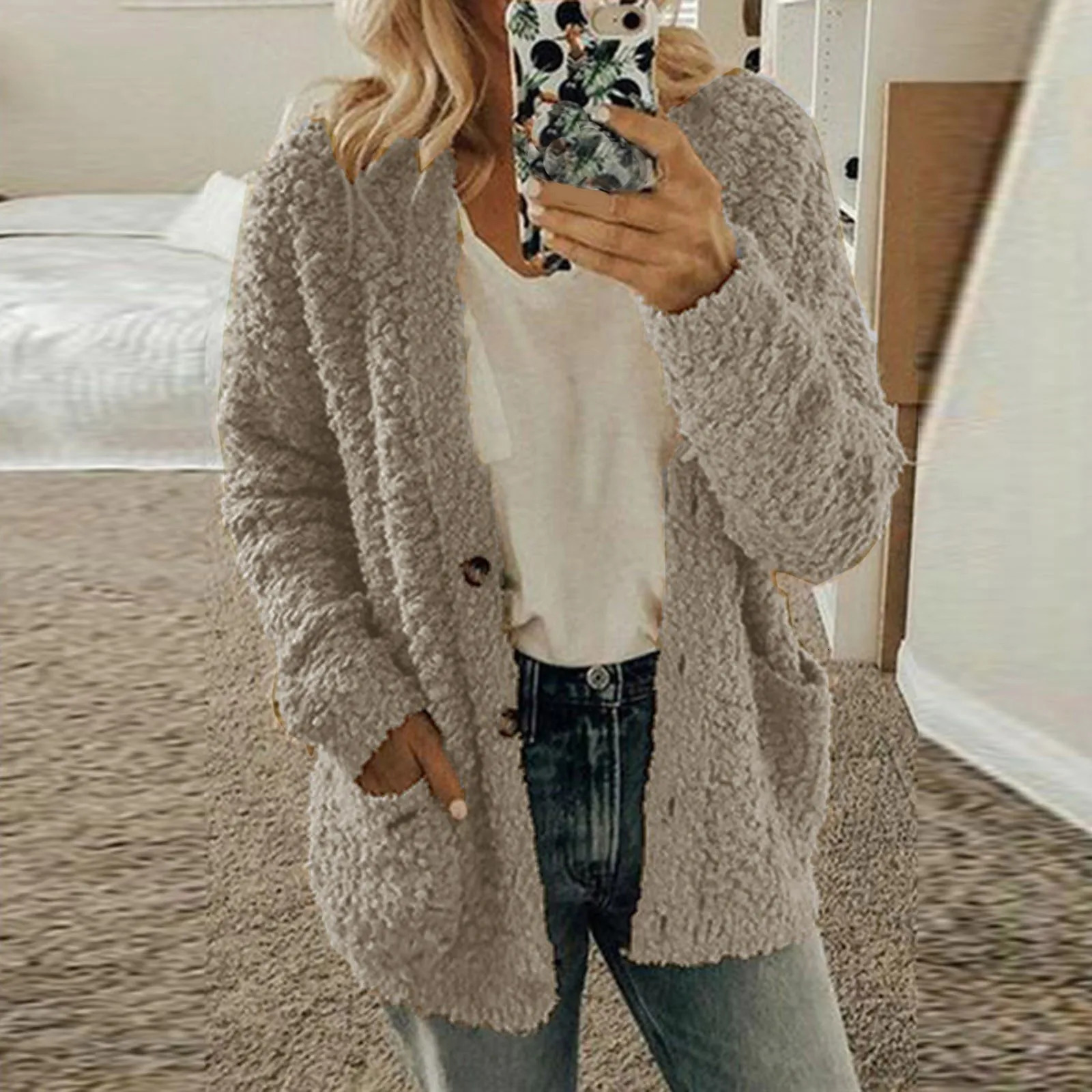 Women Casual Plus Size Plush Sweater Pockets Outerwear Buttons Cardigan Coat Abrigos Mujer Invierno Chamarras Para 251027
