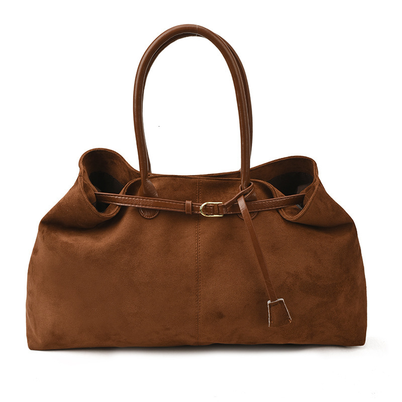 Free shipping designer bag Handheld Large Capacity Tote Bag for Women New Autumn Winter Trendy Simple Commuter Shoulder Underarm Bag