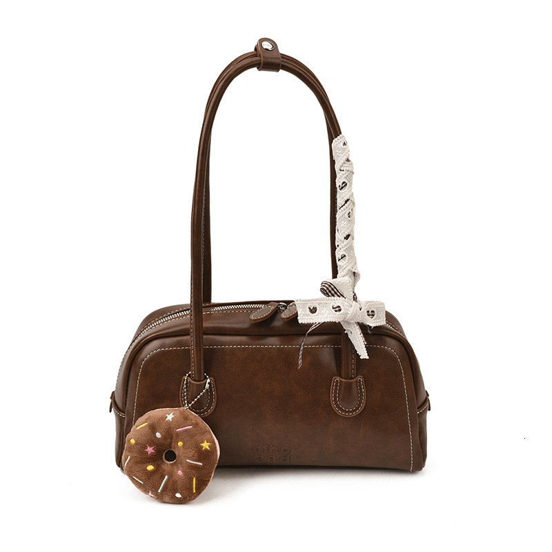 Free shipping designer bag Large Capacity Shoulder Bag Underarm Bag Women New Autumn Winter Commuting Versatile Handheld Bowling Bag