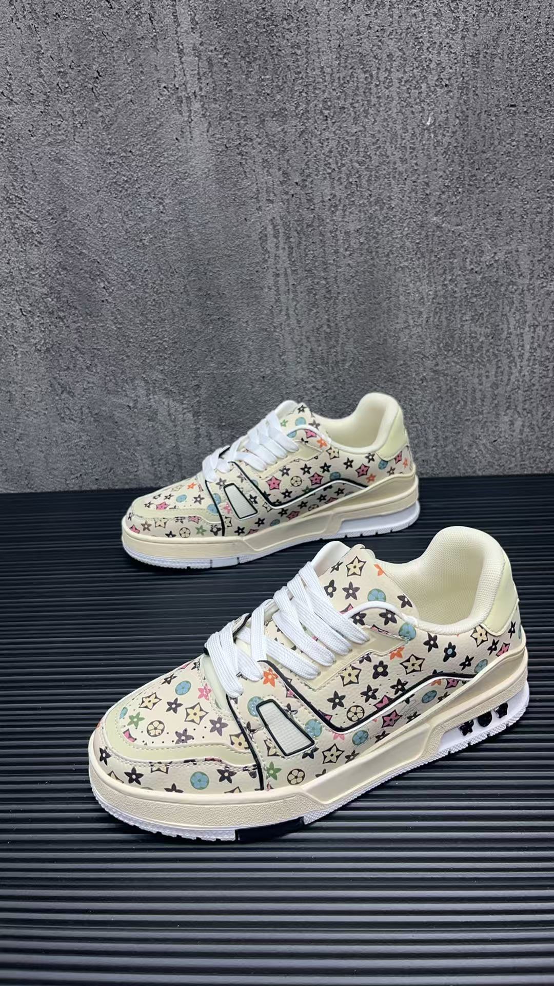 Free shipping, light luxury trend, classic daily wear for both men and women, fashionable and versatile, sporty style couple height-increasing board s