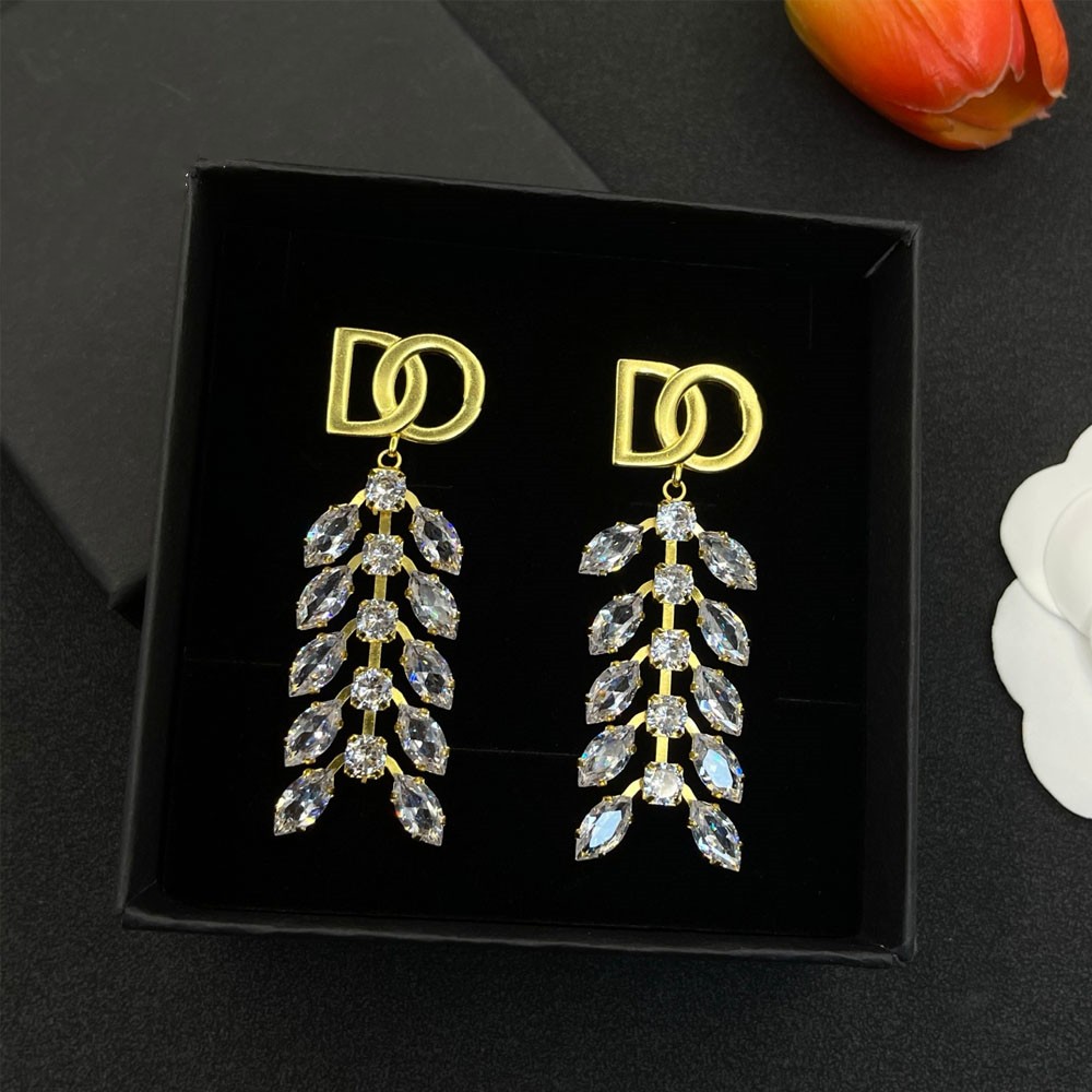 Designer Earrings for Women Senior Classic Small Fragrant Wind New Gold Light Flash Womens Earrings Birthday brand Gift jewelry