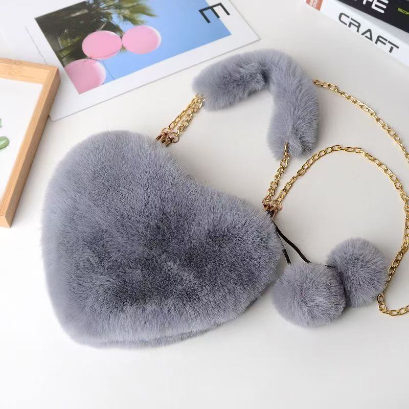 Autumn Winter Handheld Furry Fashion Chain Crossbody Plush Heart Bag Internet Celebrity Fur Trendy Style for Women