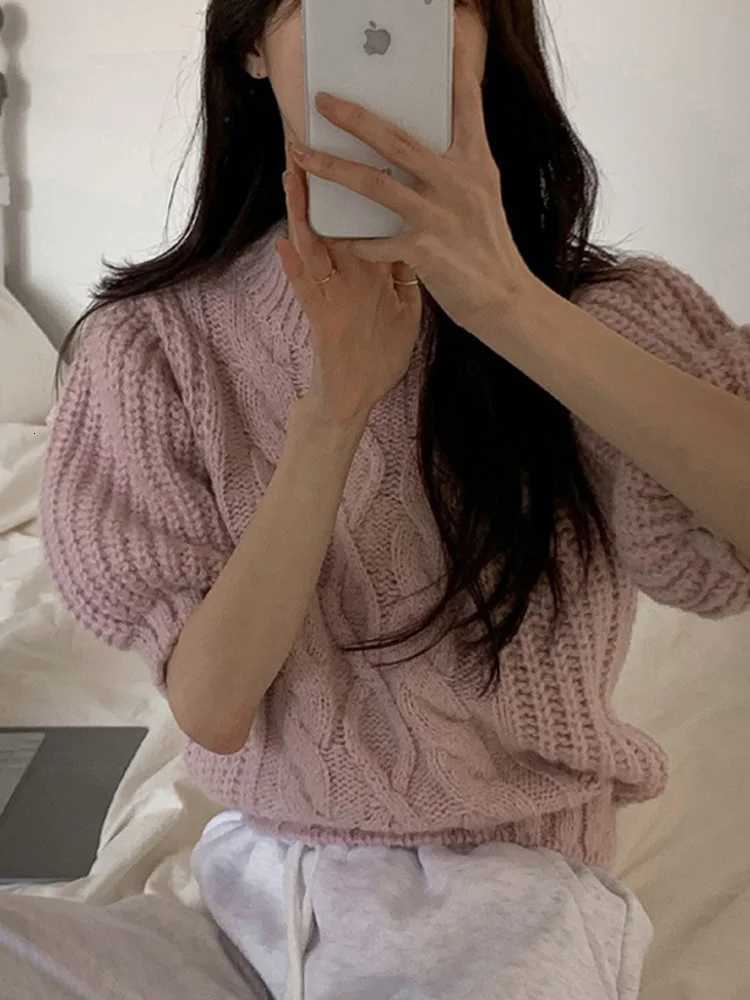 New Fashion Pullovers Knitted Short Sleeve Women Sweater Vintage Puff Sleeve O Neck Womens Sweater Elegant Ladys Winter TopsT251027