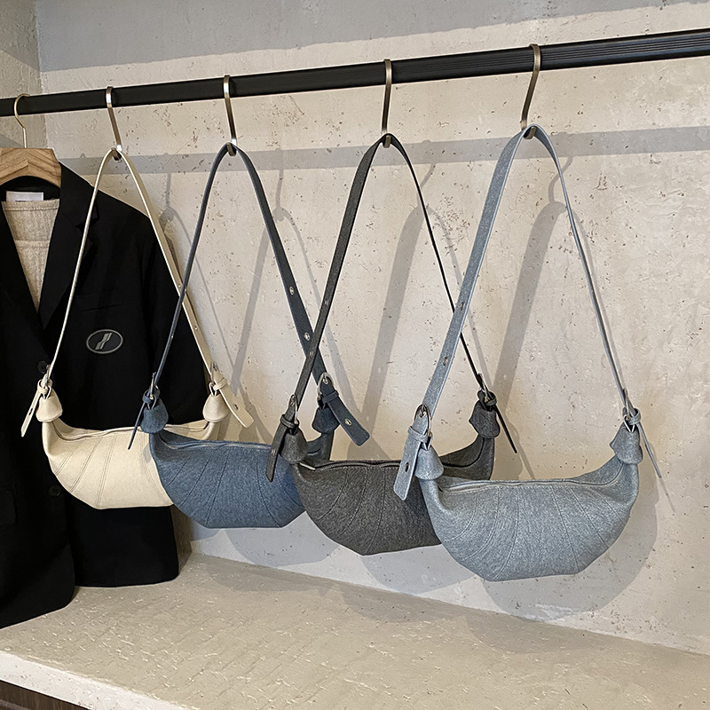 Free shipping designer bag Washed Denim Versatile Horn Bag New Style Bag for Women Large Capacity Shoulder Crossbody Bag