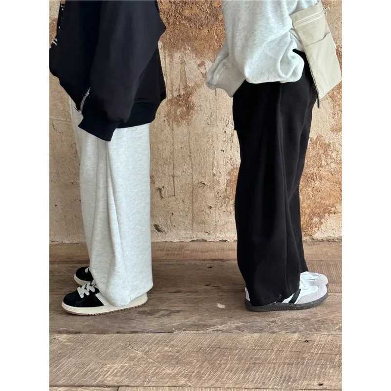 Children Clothing 2025 Spring Autumn New Fashion Korean Style Casual Sweatpants Boys and Girls Loose Solid Color Knitted PantsT251027