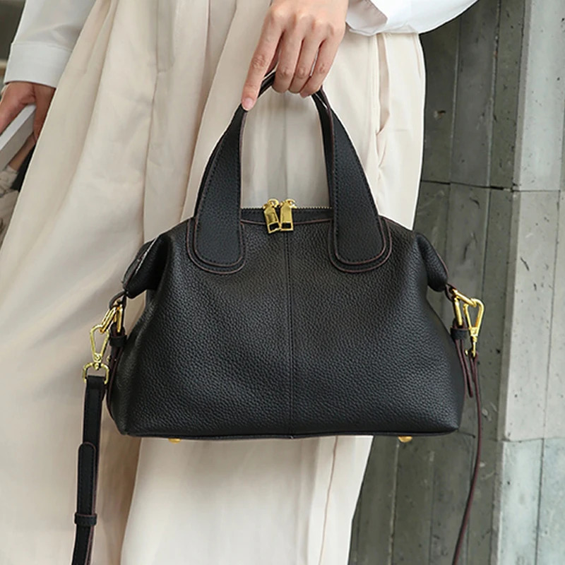 Womens Natural Cow Leather Bag Female Retro Cowhide Crossbody Bags Ladies Large Capacity Shoulder Bag for Middle aged Women 251027