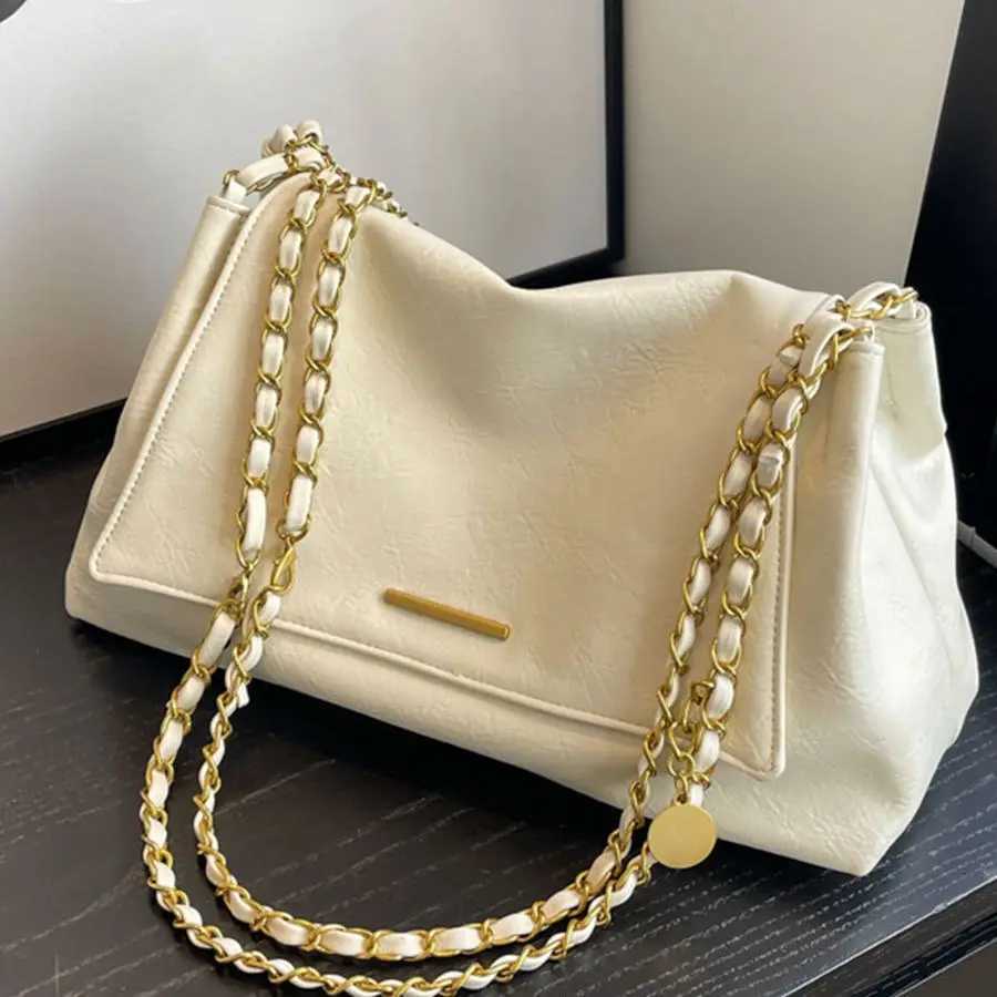 2025 SS Hot Wens Vintage Spacious Underarm Tote Bag Chain Crossbody Shoder Bag1 D251027