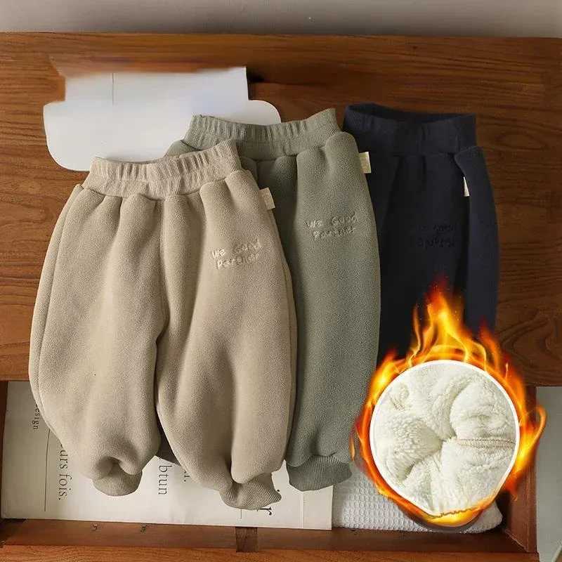 Baby Girls Boys Velvet Pants Toddler Kids Pant Infant Letter Trousers 2024 Autumn Winter Childrens Clothing CasualT251027