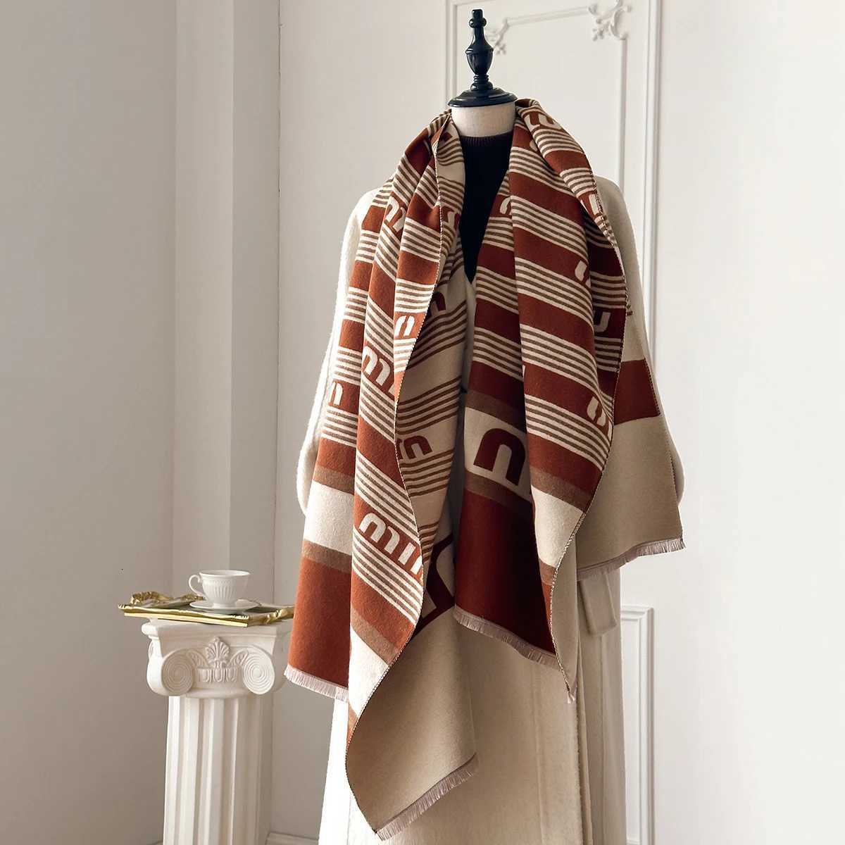 Wen Luxury Designer Faux Cashmere Pashmina Striped Shawl Scarves Warm Winter Blanket Large Wrap Stos tters Wraps ScarfW251027