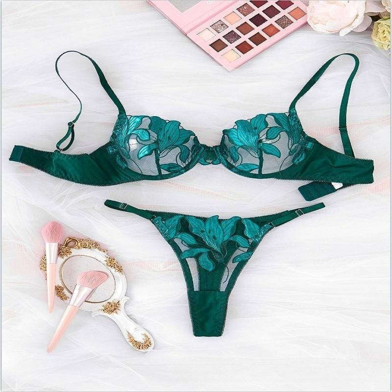 Lace Sexy Lingerie Women S Intimates Underwired Ultra Thin Bra Set Gathers Big Breasts To Show Small Transparent Lace Princess Sexy Lingeri