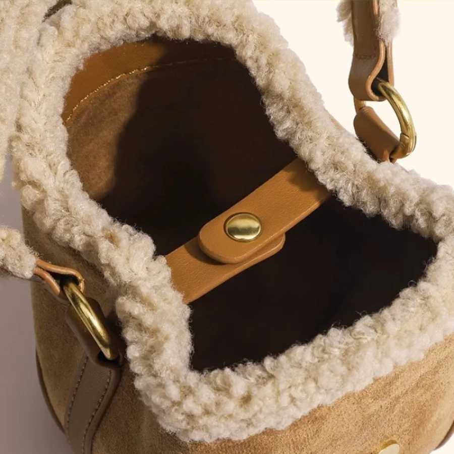 Autumn and winter fashion lambs wool bucket bag suede retro mini simple handbag single shoulder crossbody womens bags Y251027