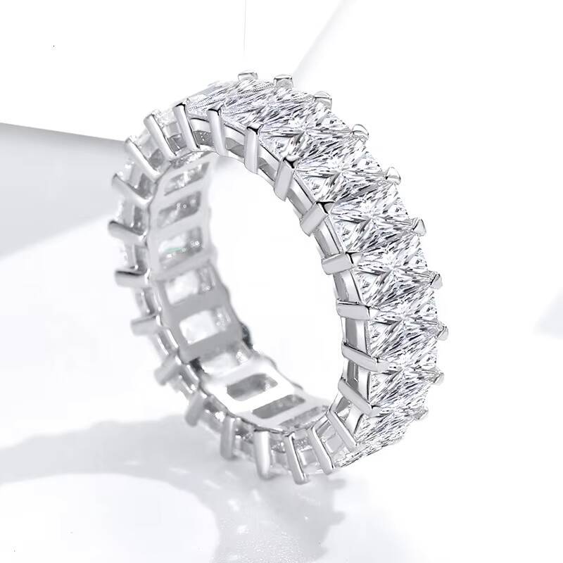 Luster Low Price Silver Moissanite Wedding Band Hot Sale Emerald Cut Moissanite Half Eternity Band