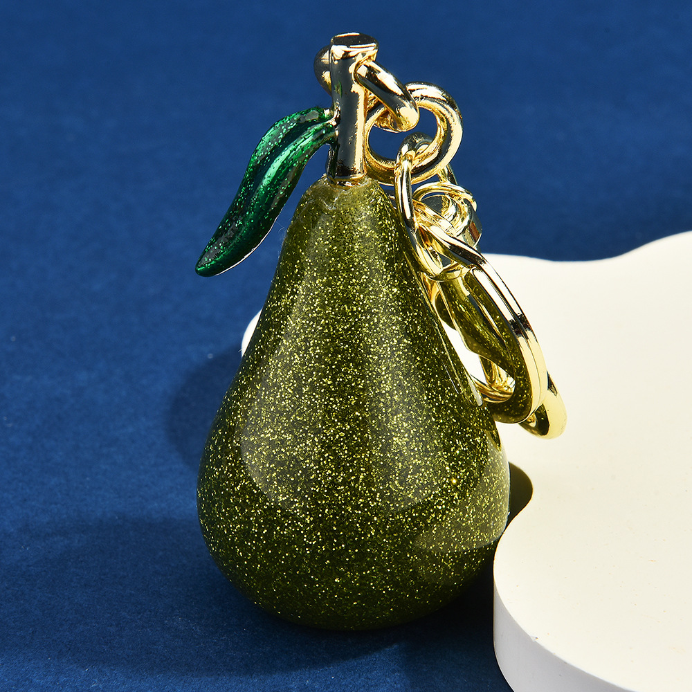 Keychain wallet Designer keychain Pear keychain pendant, couple car keychain exquisite personalized fruit creative fashionable pendant Birthday Gift