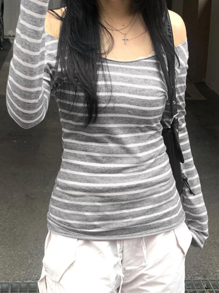 Japanese Basic Slim Long Sleeve Stripe Tee Off Shoulder O Neck Korean Street Style Spring Autumn Y2K Gray T Shirt Women 251027