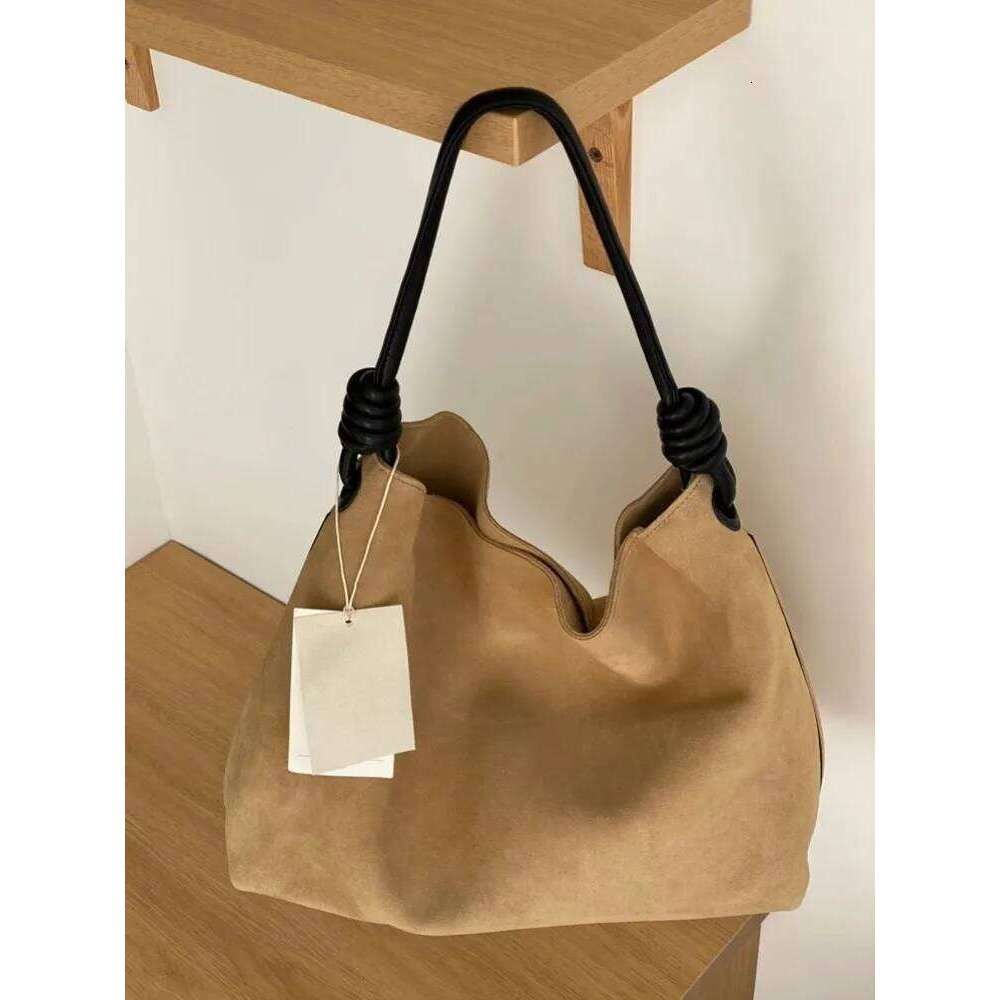 Designer Luxury Fashion Retro Women Design Buckle Casual Tote Shoulder Large Capacity Office Ladies Commute Solid Cow Suede Leather Underarm Bag