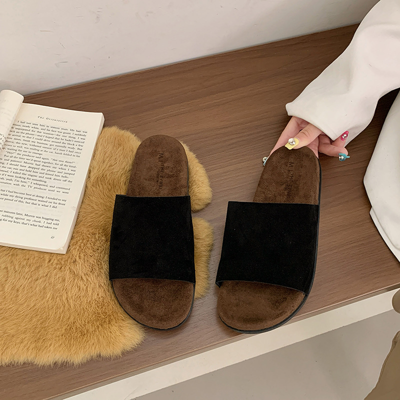 Free shipping Designer Multi-Color Slide Slippers with Minimalist Design Daily Occasion Wear Fashion Stylish Versatile Trendy Slippers