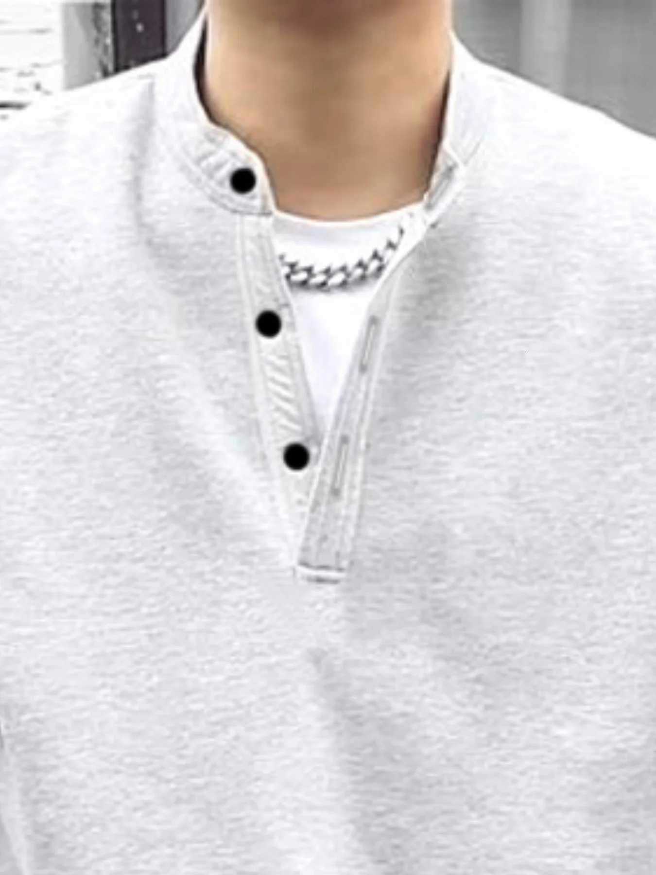 Mens Loose Fit Solid Color Crew Neck Sweatshirt Henry Collar Spring Fashion Retro Japanese Style Streetwear W251027