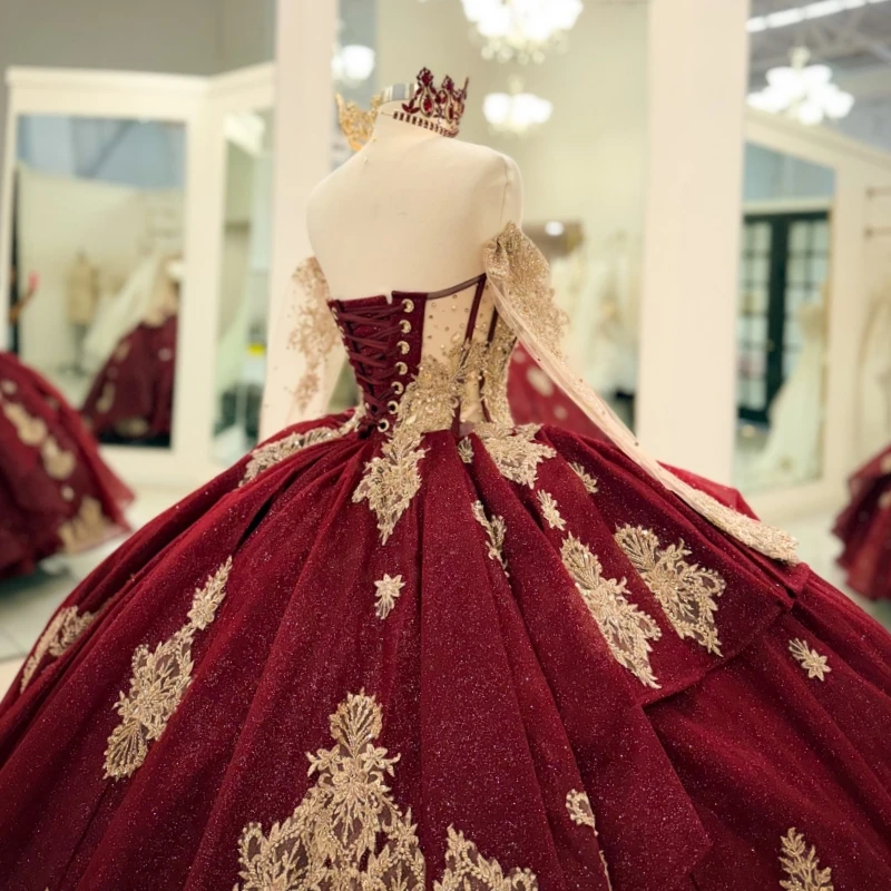 Red Shiny Quinceanera Dresses Off The Shoulder Gold Applique Lace Beading Crystal Corset Tull Party Birthday Sweet 16 Dress Vestidos 15 De anos