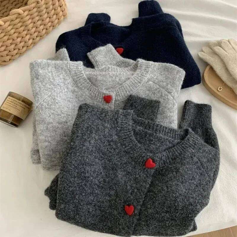 Deep Grey Wool Knitted Cardigan For Women 2025 Autumn Winter Soft And Sticky Warm Love Buckle Shoulder Sleeves Women Sweater Designer Sweater Women