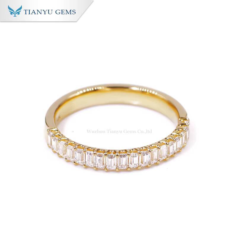 14K 18K Gold Emerald Cut Engagement Ring Diamond Eternity Moissanite Ring Band for Women Wedding Design Fine Jewelry