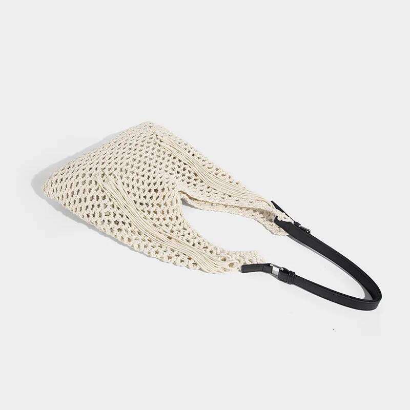 Women Large Capacity Straw Tassel Handbag Totes Hollow Out Shoulder Bags Vintage Travel Beach Bag Shopping Pack 251027