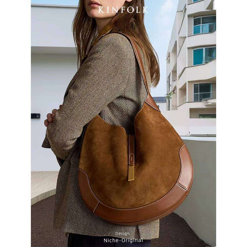 Women's Underarm Suede Dumpling Tote Trendy Handheld Crescent Bun