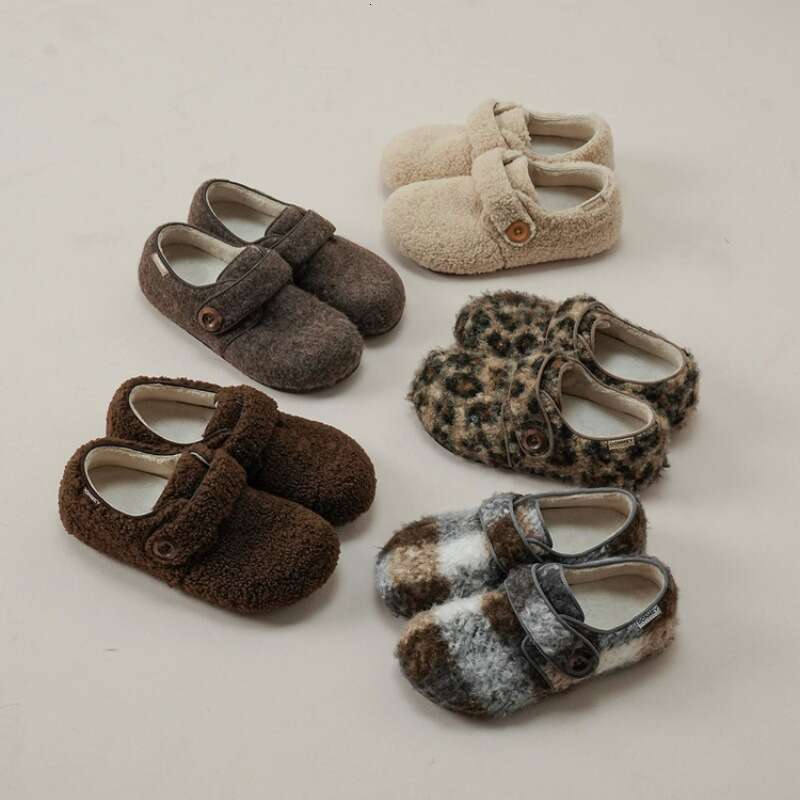 Brown Lamb Wool for Autumn and Winter 2025 New Style Fleece-Lined Warm Cotton Shoes Flat Loafers